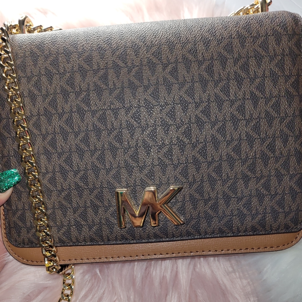 Purse - Picture 2 of 4